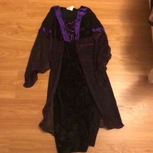 Halloween witch costume